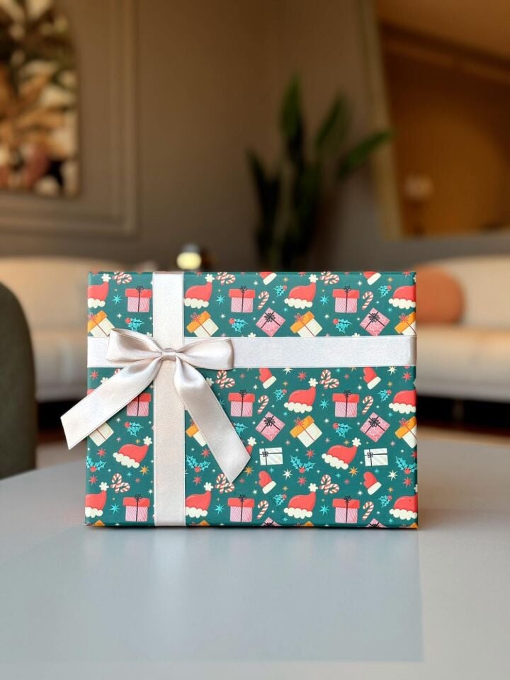 Kolix 3'lü Yılbaşı Temalı Dekoratif Fiyonklu Hediye Kutusu Karma Model  Happy New Year Noel Kutu