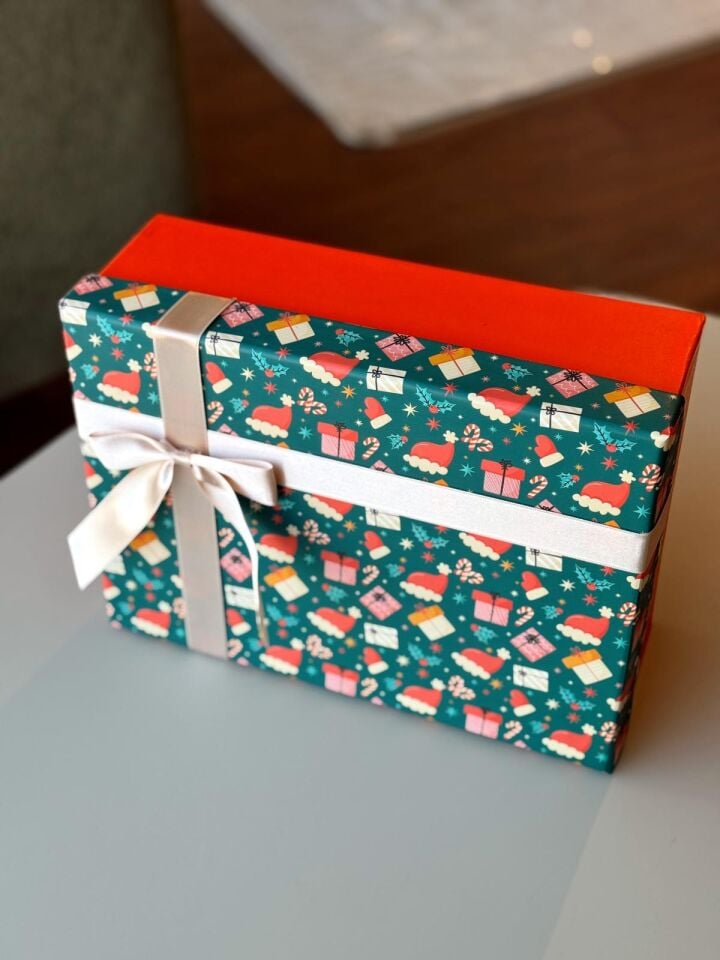 Kolix 3'lü Yılbaşı Temalı Dekoratif Fiyonklu Hediye Kutusu Karma Model  Happy New Year Noel Kutu