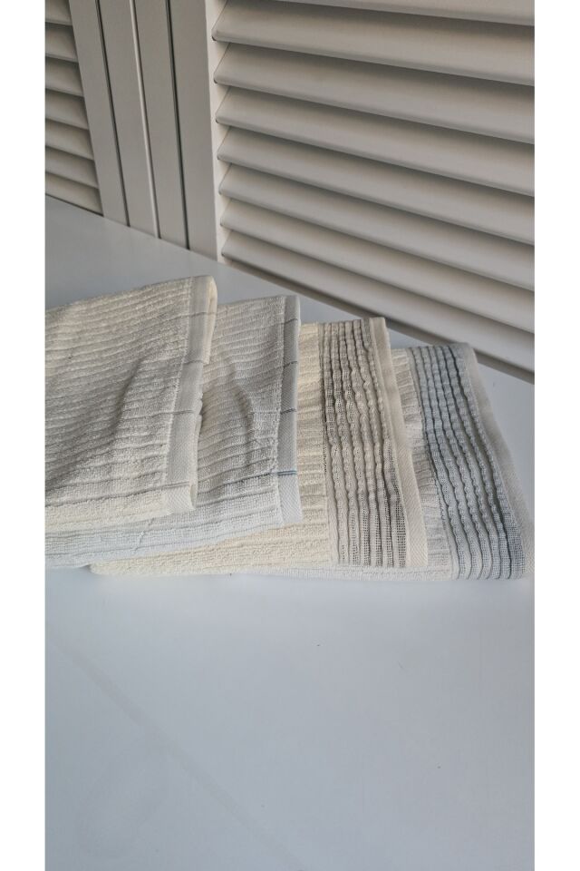 Özdilek MODERN IKAT RENKLI 4LU KUTULU HAVLU