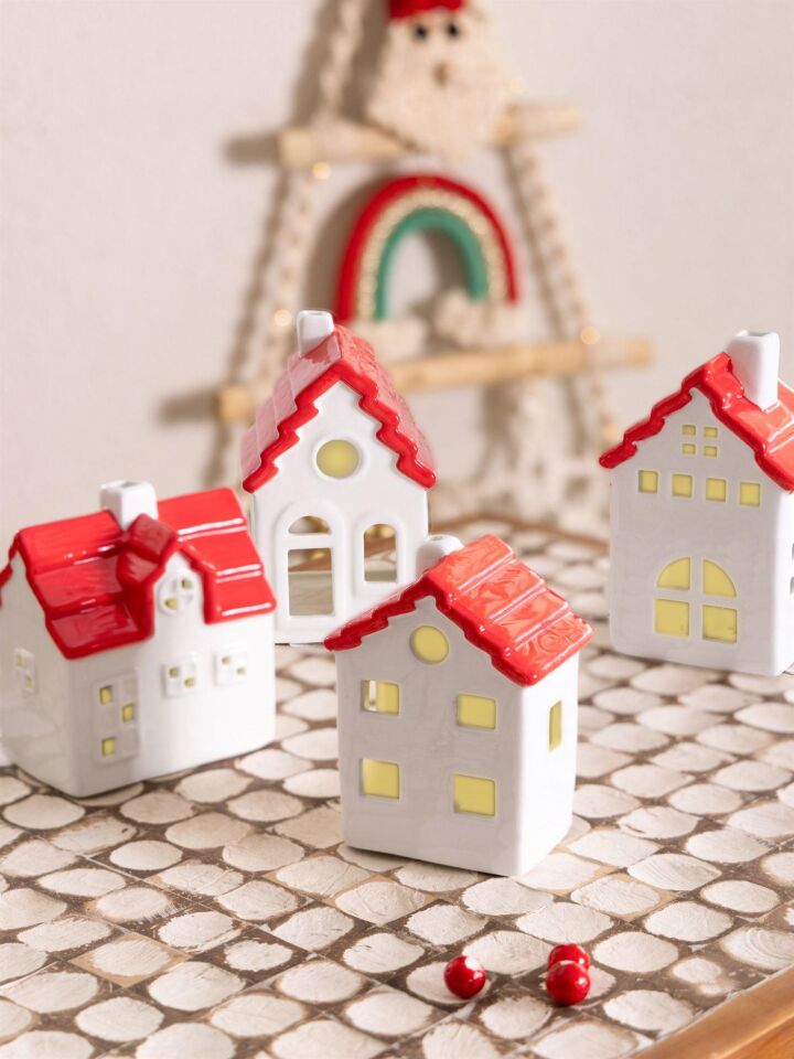 The Mia Dekoratif Led Işıklı Yılbaşı Evi 8x6x12 cm  SUS0118
