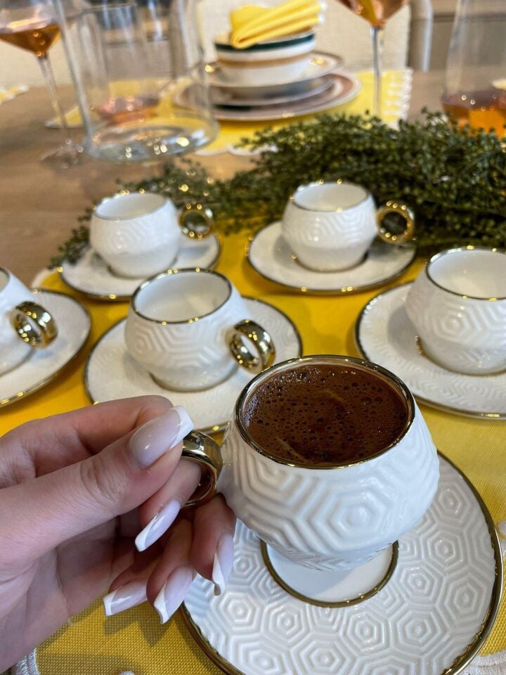 Crearthome Kahve Fincan Takımı Gold Petek Model