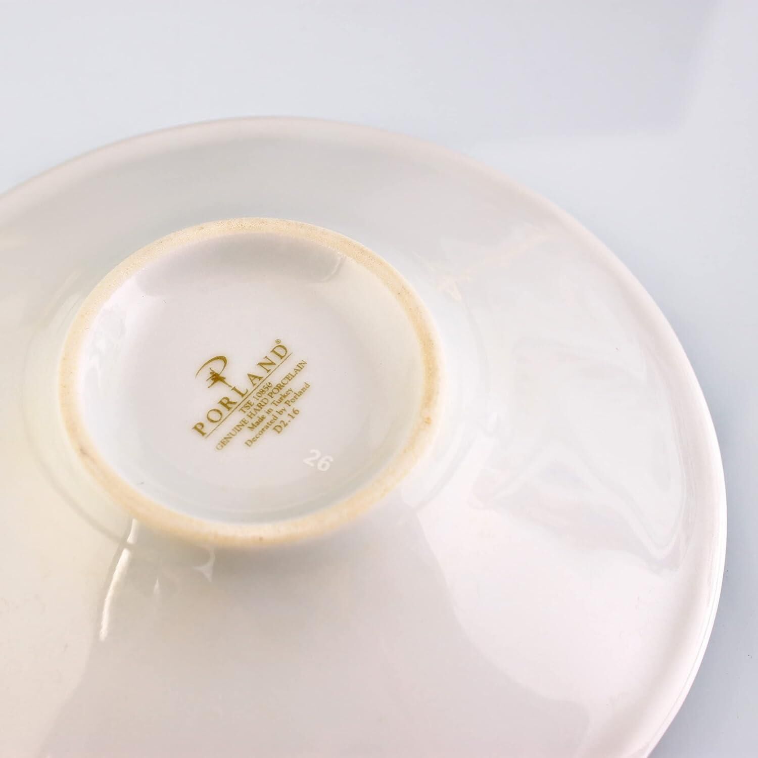 Porland 12'li Porselen Kırmızı Otantik Çay Tabağı 11 CM